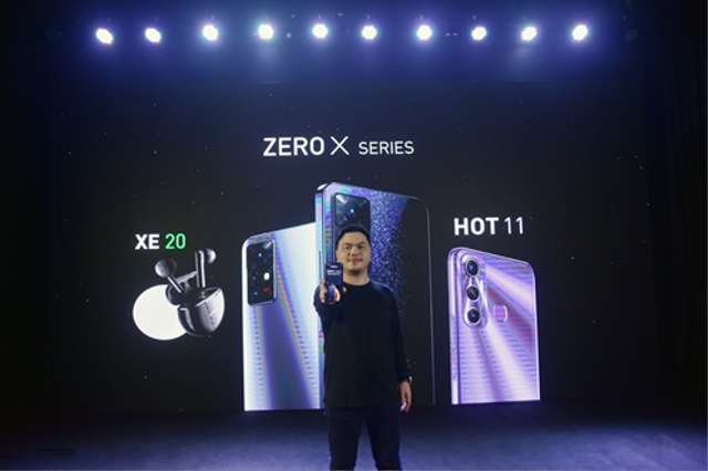 Sergio Ticoalu, Country Marketing Manager Infinix Indonesia dalam acara peluncuran Infinix Zero X Series