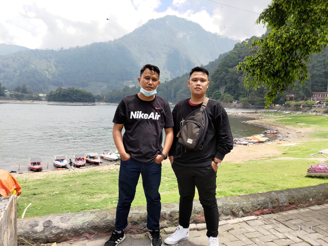 Wisata Alam Murah dan Menyenangkan di Telaga Sarangan, Jawa Timur (3)