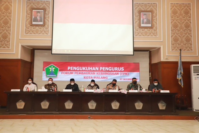 Wali Kota Malang Kukuhkan Pengurus Forum Pembauran Kebangsaan (134207)