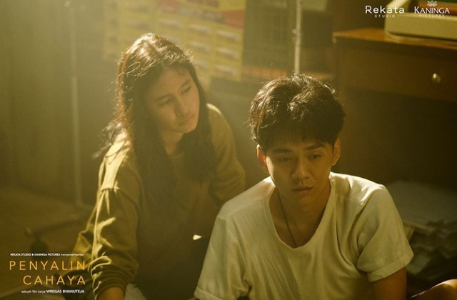 Sinopsis Film Penyalin Cahaya Foto: Instagram/ @penyalincahaya