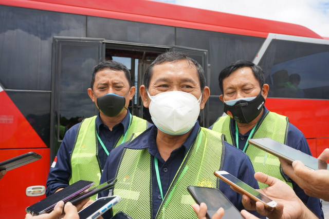 Pertama Di Asia Pesawat Berteknologi Eftg Lakukan Survei Wilayah Migas Kumparan Com<script async src=