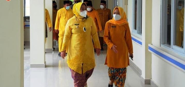 Bupati Kobar, Nurhidayah usai meresmikan RSPK pada Rabu (6/10) lalu. Foto: Prokom.