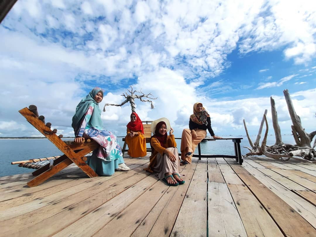 10 Tempat Menginap Tengah Laut di Bintan Ini Pantas Dicoba (6622)