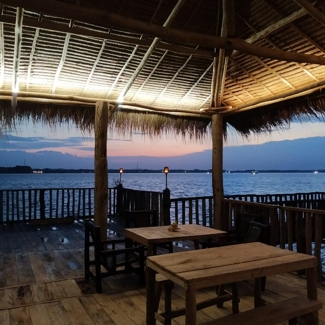10 Tempat Menginap Tengah Laut di Bintan Ini Pantas Dicoba (6625)