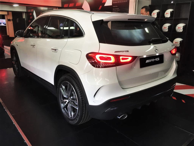 New Mercedes-AMG GLA 35 4MATIC rakitan Wanaherang Bogor. Foto: Muhammad Ikbal/kumparan