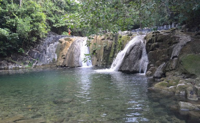 Air Terjun Tiwu Wali yang terletak di Dusun Wae Belang Desa Ruis, Kecamatan Reok, Kabupaten Manggarai, Provinsi NTT. Foto :Engkos Pahing