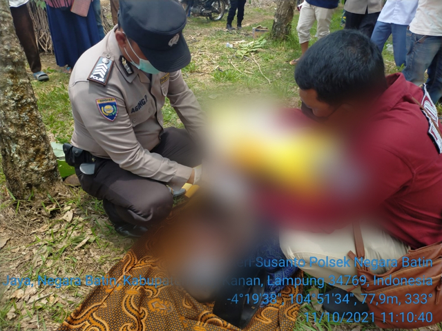 Diduga Tersengat Listrik, Pria Tanpa Identitas di Way Kanan Ditemukan Tewas (3)