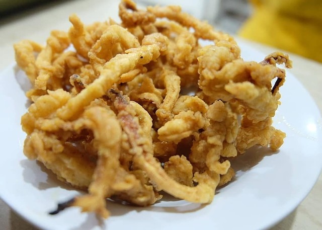 Seluang goreng. Foto: Instagram @pempekhoney