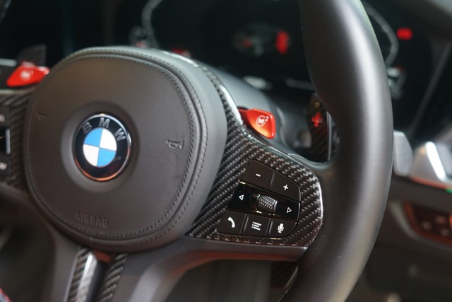 BMW Ringsek Akibat Kecelakaan Tunggal di Tol JORR (51948)