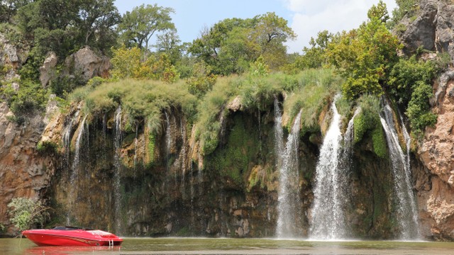 Danau Buchanan di Texas. Foto: JustPixs/Shutterstock