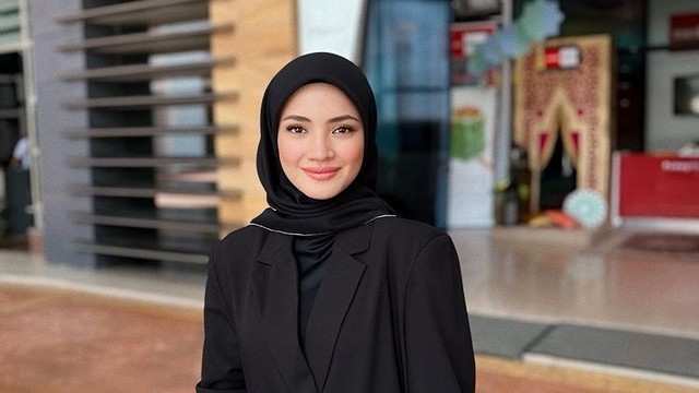 Aktris Malaysia. Foto: Instagram.com/missfazura