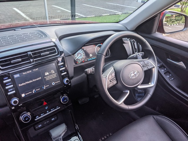 Tampilan dashboard mobil Hyundai Creta tipe Prime. Foto: Sena Pratama/ kumparan
