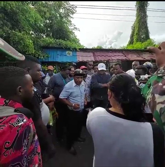 Kantor Gubernur Papua Barat Dipalang Jelang Pelantikan Pjs Gubernur (196129)