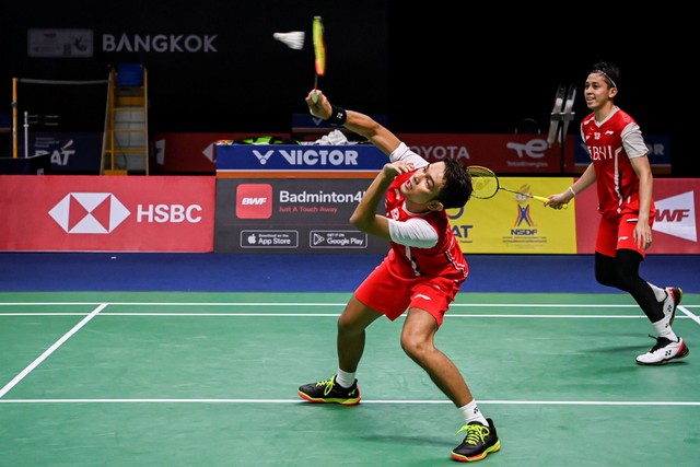 Indonesia Masters: Ada Momen Ganti Raket, Fajar/Rian Hantam Ganda Malaysia (1)