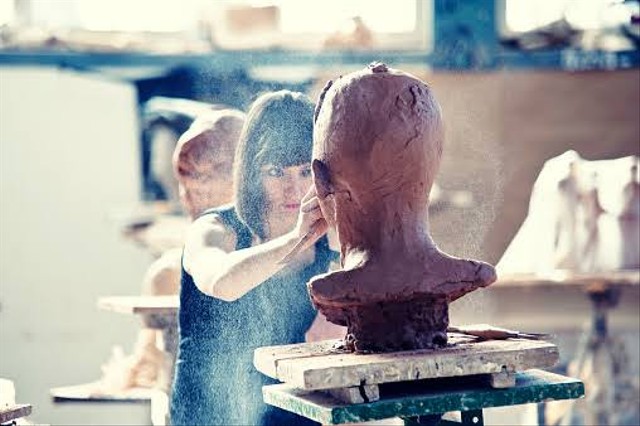 Ilustrasi teknik pembuatan patung. Foto: Unsplash.com
