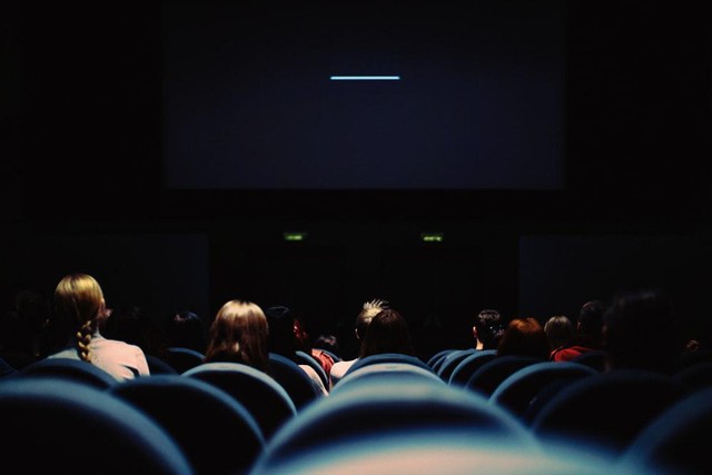 Bolehkah Ibu Hamil Nonton Bioskop? Ini Penjelasan Lengkapnya (156100)