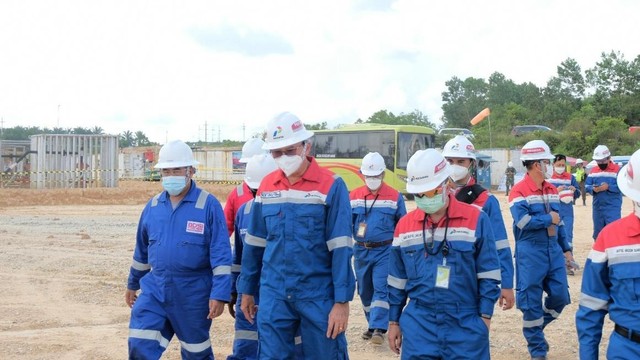 Kunjungan Komisaris Utama Pertamina, Basuki Tjahaja Purnama alias Ahok, ke Blok Rokan, Riau, Kamis (12/5/2022).
Foto: Pertamina