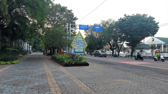 Citywalk Jalan Slamet Riyadi yang disiapkan menjadi salah satu zona PKL CFD oleh Pemkot Solo. FOTO: Fernando Fitusia