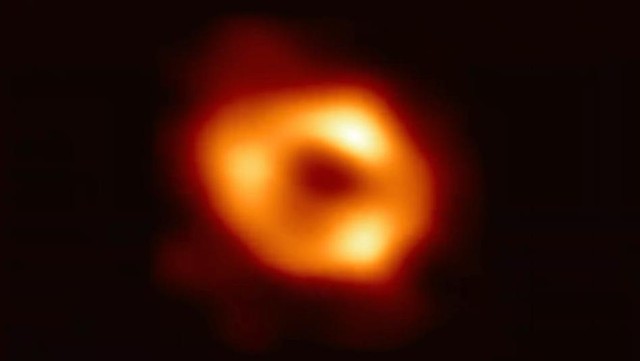 Black hole di pusat Bimasakti, bernama Sagitarius A, dipublikasikan 12 Mei 2022. Foto: EHT/ESO