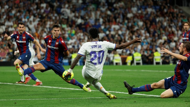 Cadiz vs Real Madrid: Prediksi Skor, Line Up, Head to Head & Jadwal Tayang (69695)
