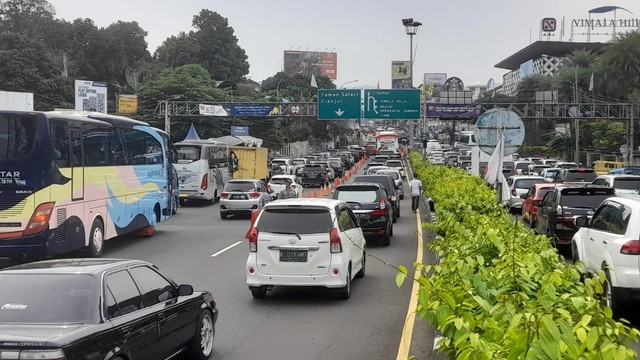 Pantauan arus lalu lintas di kawasan Puncak, Bogor, Sabtu (14/5/2022). Foto: Dok. Istimewa