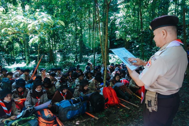 Pelatih Kemah Bela Negara, Bambang Kurniawan. (Foto: Taufan/Pusinfo Kwarcab Bogor)