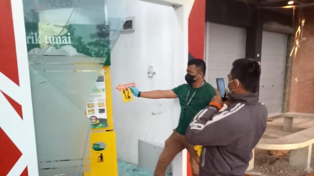 Polisi Tangkap Pembobol Mesin ATM Bank Aceh, 2 Orang Masih Anak-anak (4402)