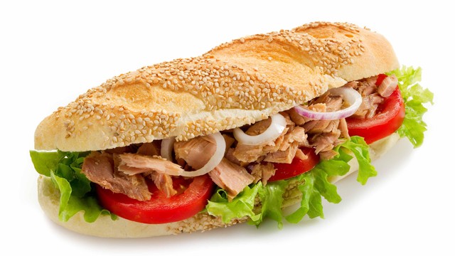 Ilustrasi Tunacado Sandwich. Foto: marco mayer/Shutterstock