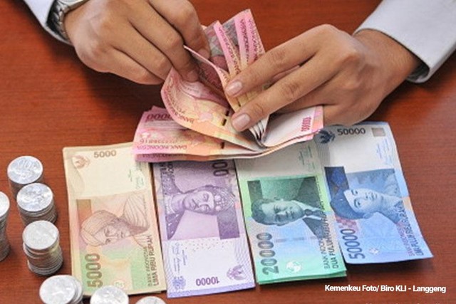 Mengelola keuangan, Foto: Biro KLI/Kemenkeu