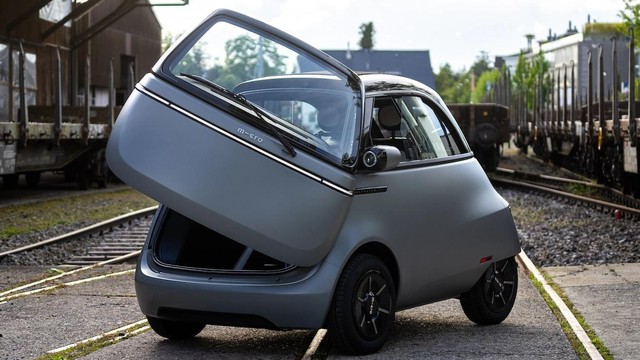 Microlino, Mobil Listrik Terkecil Dunia yang Bisa Jalan 230 Km Sekali Cas (28546)