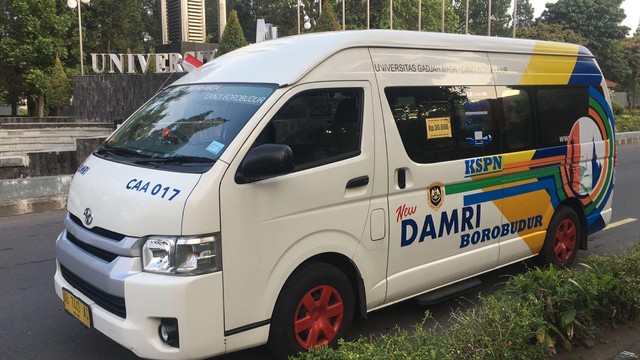 Damri buka rute baru ke Candi Borobudur. Foto: DAMRI 