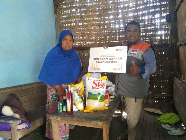 Rumah Zakat Salurkan Puluhan Paket Bingkisan Lebaran Keluarga (BLK) (1400)