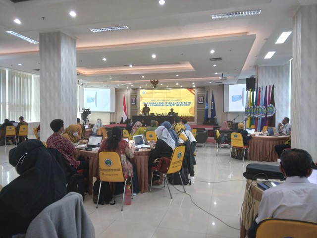 LPPM Universitas Negeri Malang Adakan Pelatihan Metode Penelitian Kuantitatif (82907)