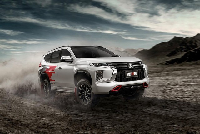Mengenal Cara Kerja Pengereman ABS, BA, dan EBD pada Mobil Mitsubishi (310231)