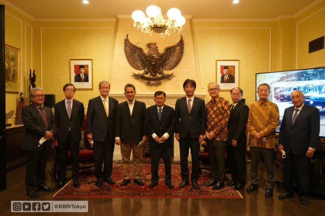 Cerita Pak JK di Balik Bintang Jasa dari Kaisar Naruhito (13593)