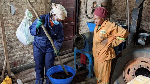 Foto: Heshima Coffee, Pabrik Sabun yang Membantu Hidupi Para Wanita Kongo (104445)