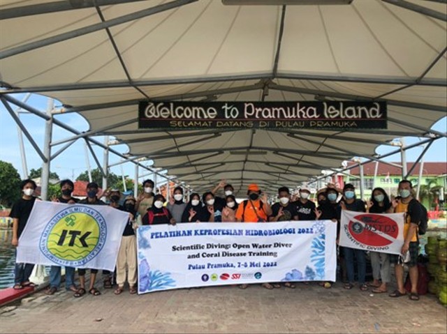 Himiteka IPB University Menggelar Sertifikasi Selam di Pulau Pramuka, Kepulauan Seribu