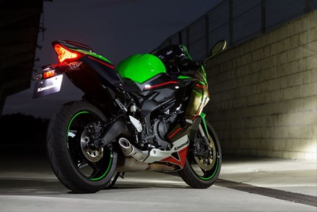 Kawasaki Ninja ZX-25R ABS SE. Foto: Kawasaki