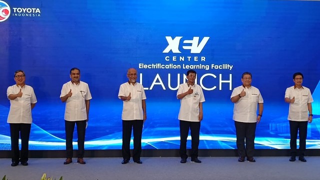 Kemenperin Resmikan Fasilitas Pengembangan Elektrifikasi Toyota xEV Center (185578)