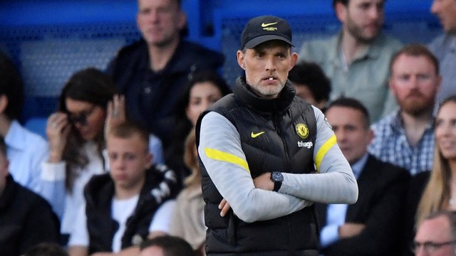 Manajer Chelsea Thomas Tuchel bereaksi saat pertandingan Chelsea vs Leicester City di Stamford Bridge, London, Inggris, Kamis (19/5/2022). Foto: Toby Melville/REUTERS