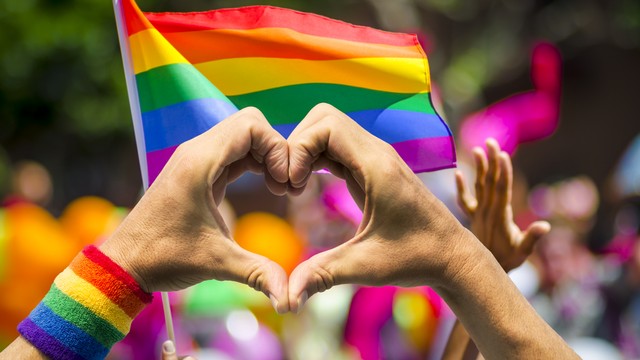 Ilustrasi LGBT. Foto: lazyllama/Shutterstock