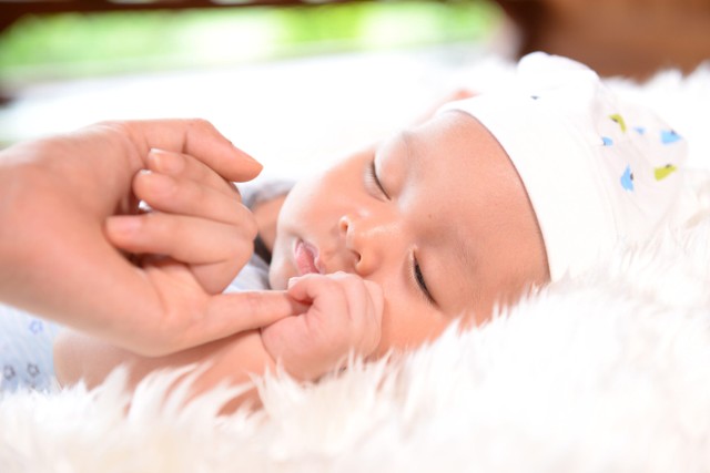 Ilustrasi bayi baru lahir. Foto: Blue Titan/Shutterstock