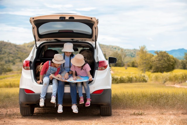 Ilustrasi akitivtas liburan bersama anak. Foto: tawan75/Shutterstock