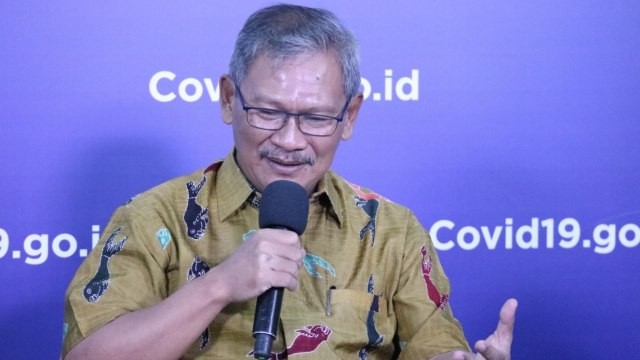 Achmad Yurianto saat aktif menjadi jubir COVID-19. Foto: dok BNPB