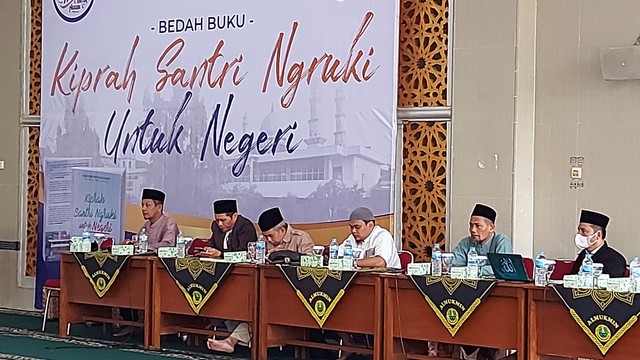 Bedah buku 'Kiprah Santri Ngruki untuk Negeri' di Pondok Ngruki, Sukoharjo, Minggu (22/05/2022). FOTO: Fernando Fitusia