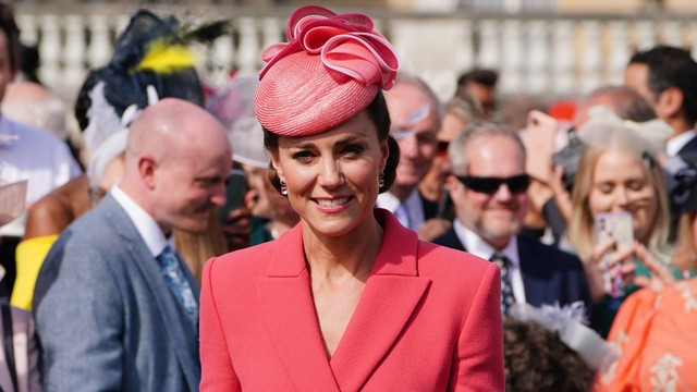Kate Middleton menghadiri Pesta Taman Kerajaan di Istana Buckingham di London pada 18 Mei 2022. Foto: Dominic Lipinski / POOL / AFP