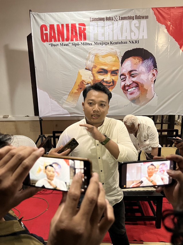Zainal Arifin Mochtar: Pencalonan Andika Perkasa Tergantung Pasca-Oktober (121811)