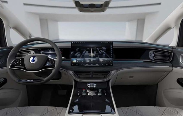 Denza D9, MPV premium asal China yang mirip seperti Toyota Alphard. Foto: Dok. Paultan