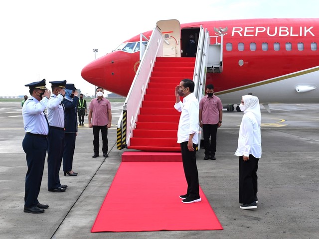 Presiden Jokowi saat berada di Bandara Internasional Soekarno-Hatta, Tangerang - IST