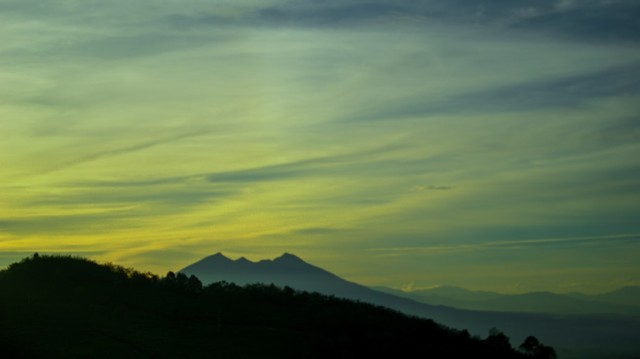 Rekomendasi Tempat Wisata Ciawi Bogor, Foto: Unsplash/Gamma Haqqul 